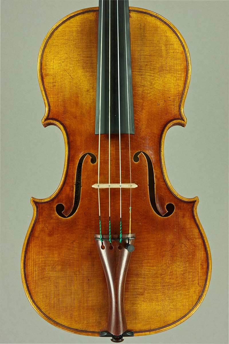 alt=Stradivari-Martina-Hawe-spruce-front