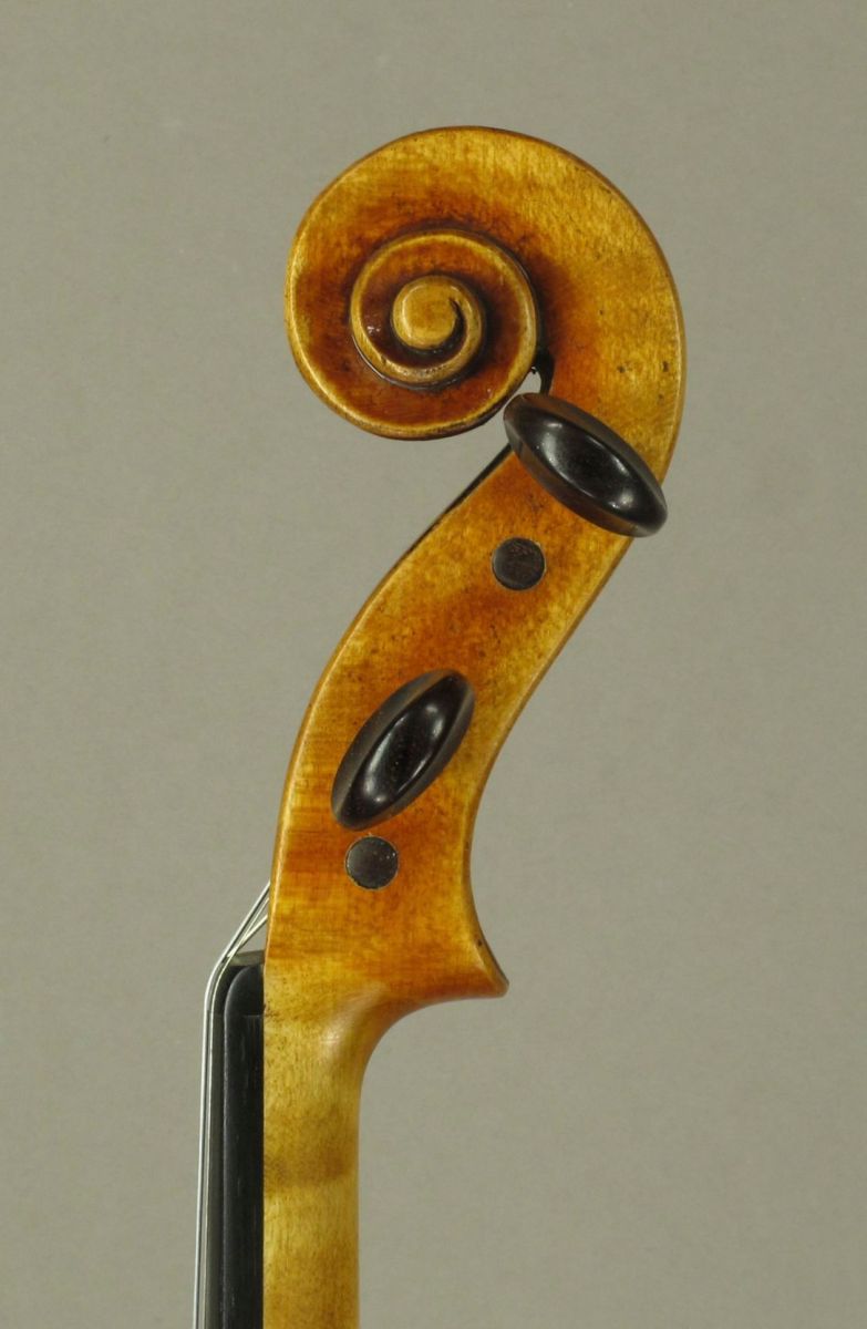 alt=Stradivari-copy-scroll